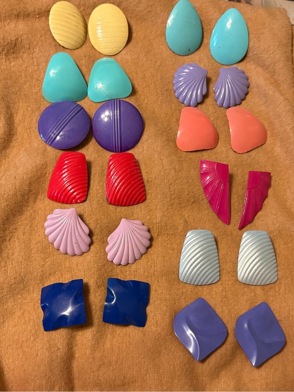 💍3 for $15💍 Lot of 12 Vintage Retro 80s/90s Metal/Enamel Art Deco Earrings